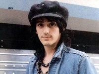 Izzy Stradlin